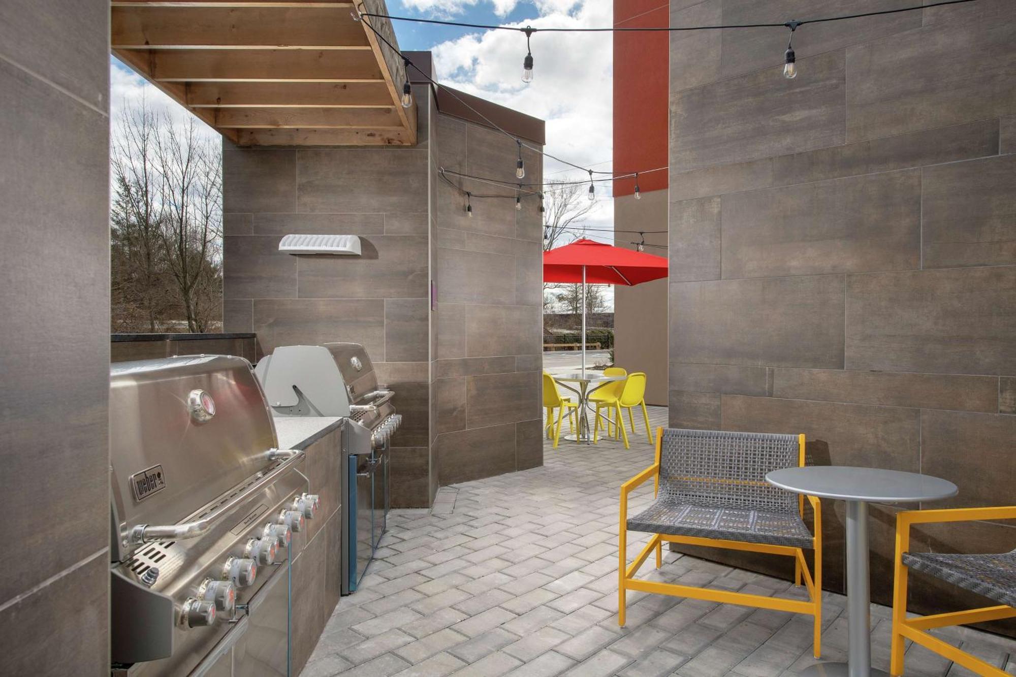 Home2 Suites By Hilton Edison Exterior foto